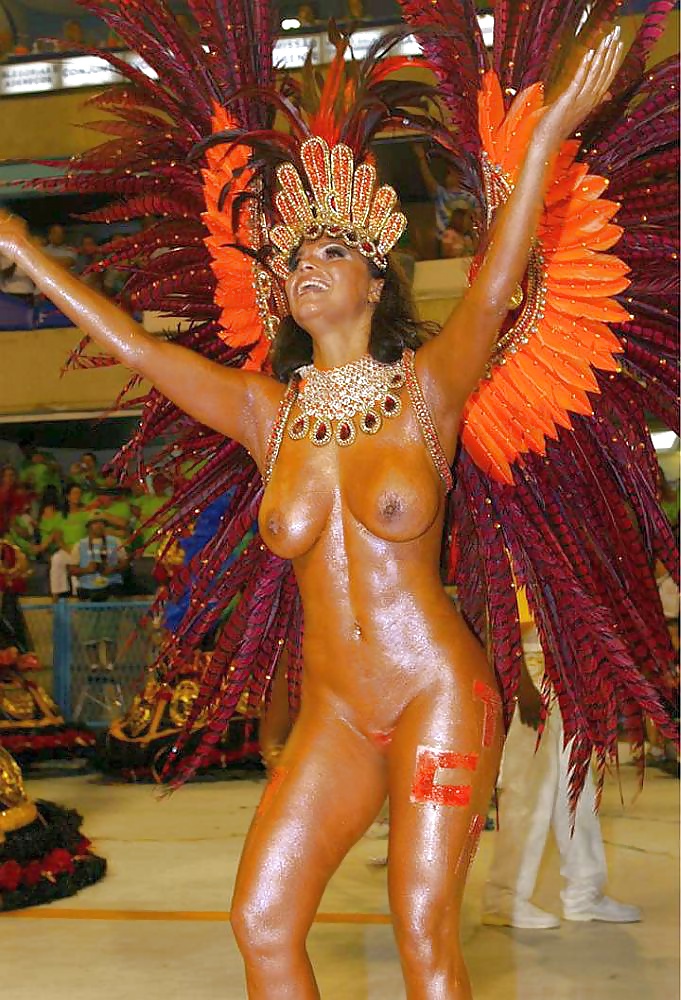 Rio Carnival Topless 01 21