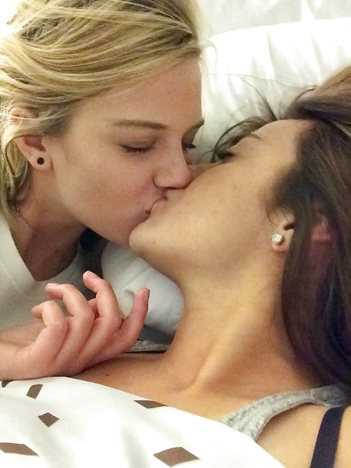 Beautiful Lesbian Couples 1